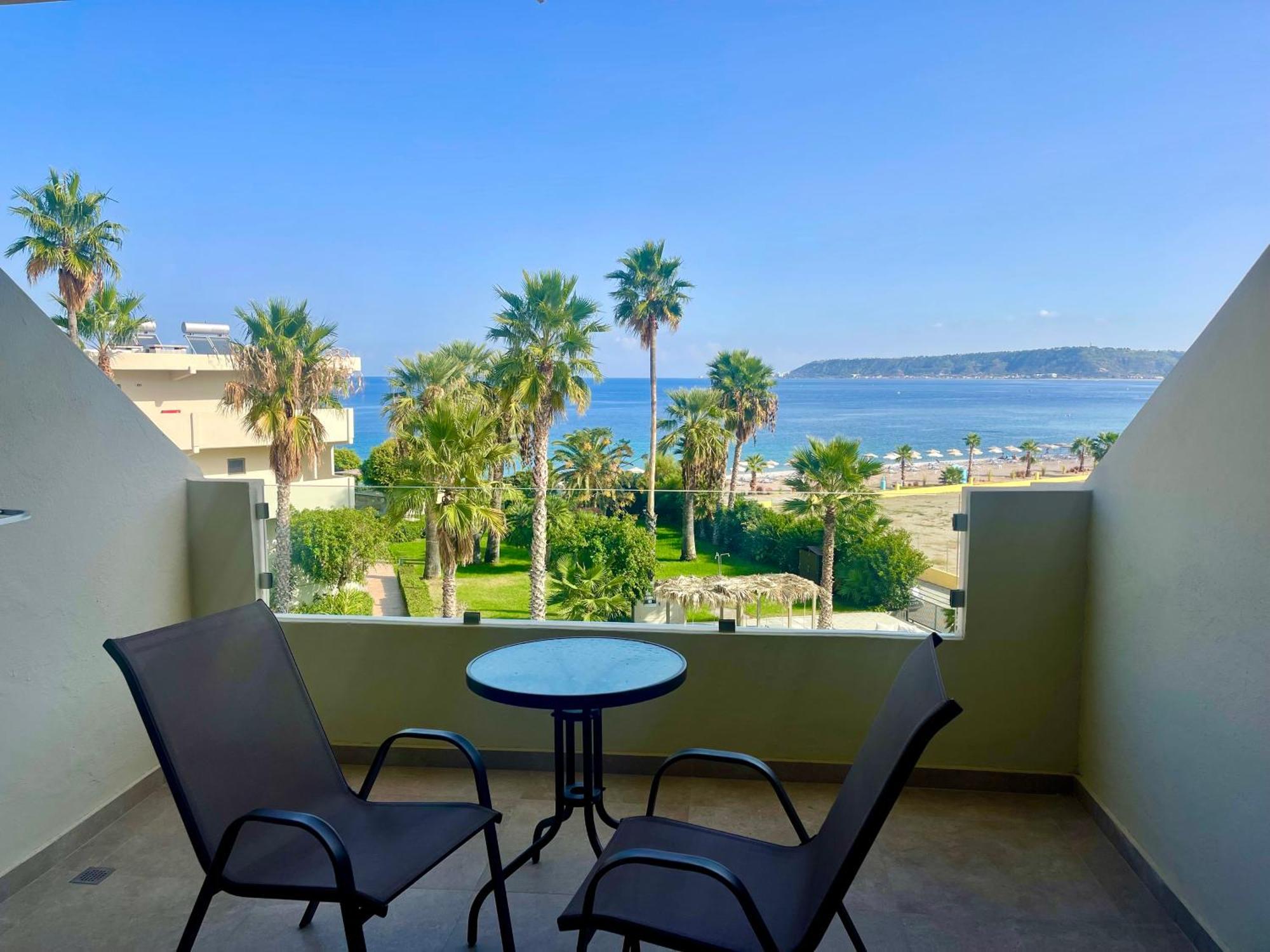 Ixia Dream Hotel - Adults Only Екстер'єр фото