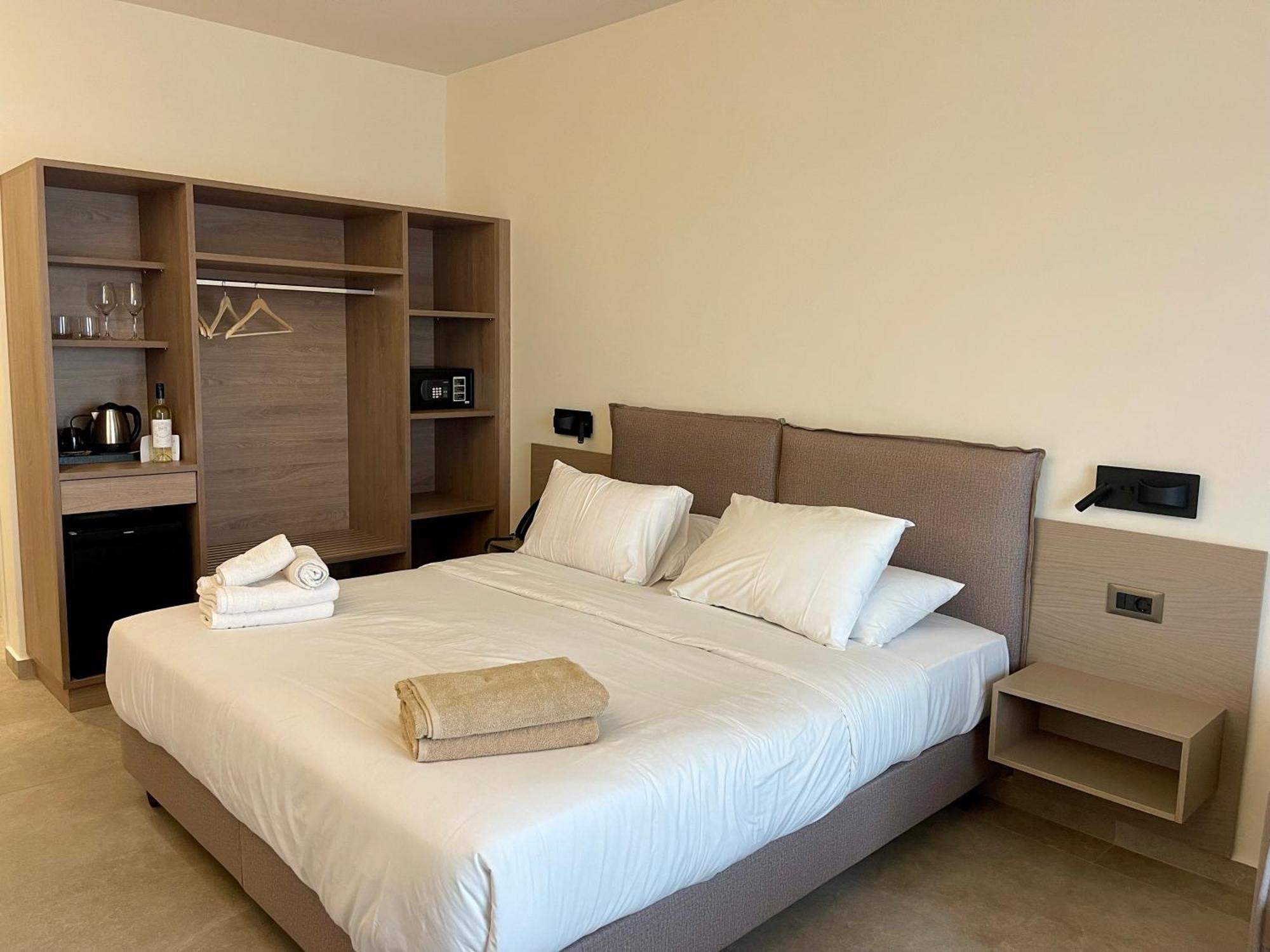 Ixia Dream Hotel - Adults Only Екстер'єр фото