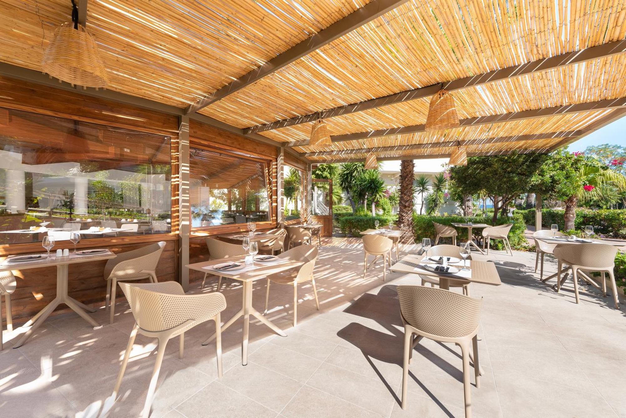 Ixia Dream Hotel - Adults Only Екстер'єр фото